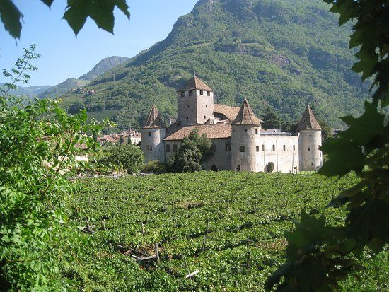 Castel Roncolo